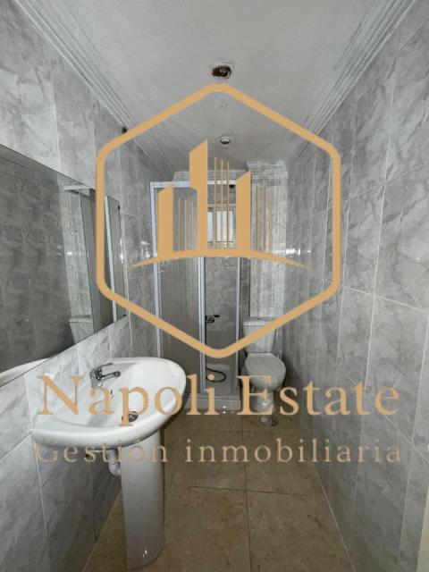 ** Estupenda oportunidad en Málaga capital - Zona Las Chapas **