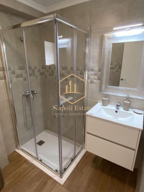 Se vende piso reformado con vistas panorámicas al mar y a toda la ciudad de Málaga