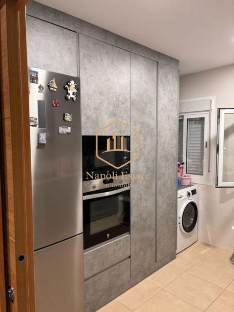 Piso completamente reformado en venta en Coín - Luminosidad, amplitud y listo para entrar a vivir.