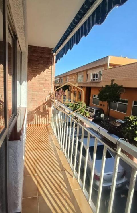 Exclusivo piso exterior en venta en el centro de Fuengirola - Luminosidad, privacidad y excelente ubicación