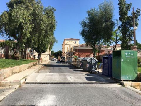 NAPOLI ESTATE presenta esta excelente oportunidad en una de las zonas más consolidadas y demandadas de Málaga.