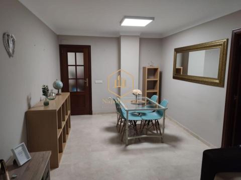 NAPOLI ESTATE presenta este exclusivo piso en alquiler en Málaga