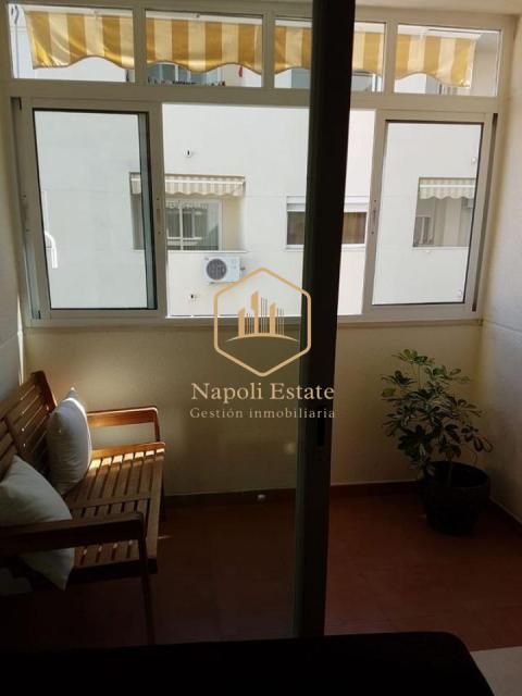 NAPOLI ESTATE presenta este exclusivo piso en alquiler en Málaga
