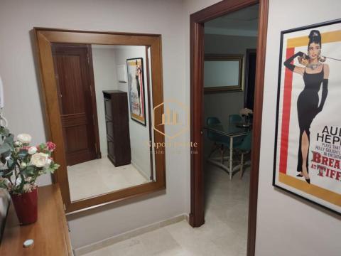 NAPOLI ESTATE presenta este exclusivo piso en alquiler en Málaga