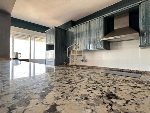 Alquiler Luminoso piso en Huelin con vistas a la Catedral y a pasos de la playa