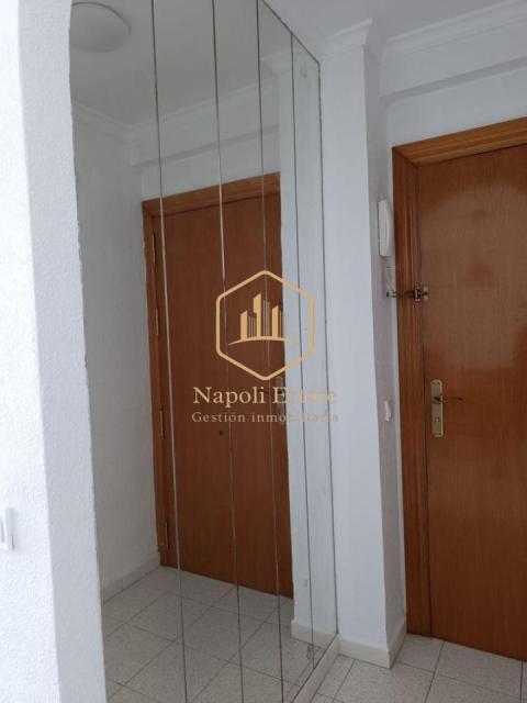 Alquiler piso a 1 minuto de la playa con vistas al mar en Málaga - Larga temporada