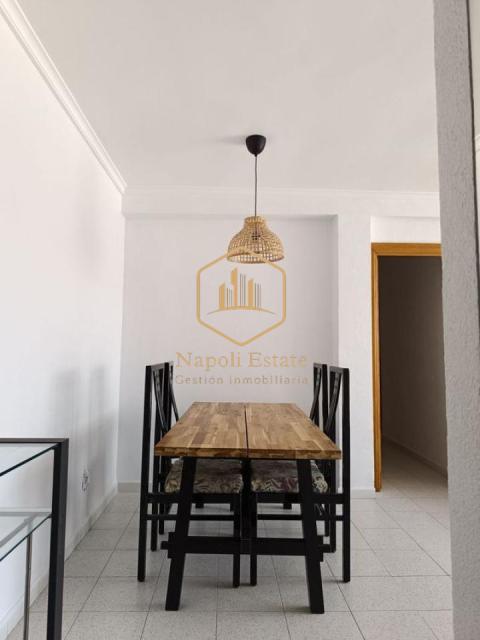 Alquiler piso a 1 minuto de la playa con vistas al mar en Málaga - Larga temporada