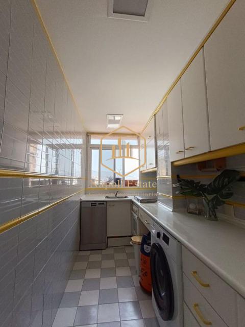 Alquiler piso a 1 minuto de la playa con vistas al mar en Málaga - Larga temporada