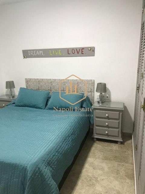Napoli Estate presenta esta excelente vivienda en alquiler de larga temporada