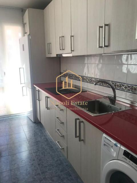 Napoli Estate presenta esta excelente vivienda en alquiler de larga temporada