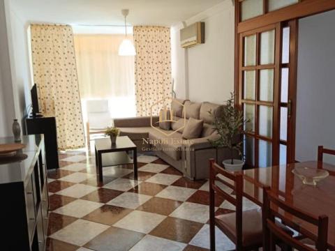 Piso en alquiler de larga temporada en Los Guindos, Málaga