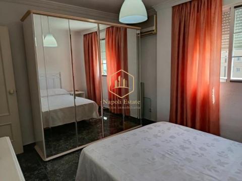 Piso en alquiler de larga temporada en Los Guindos, Málaga
