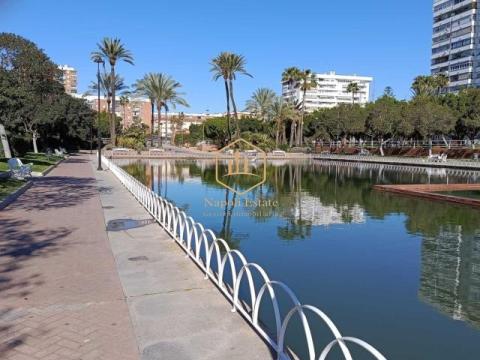 Piso en alquiler de larga temporada en Los Guindos, Málaga