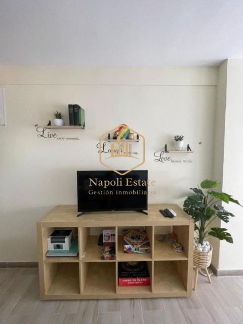 LUMINOSO APARTAMENTO EN ALQUILER - BENALMÁDENA COSTA