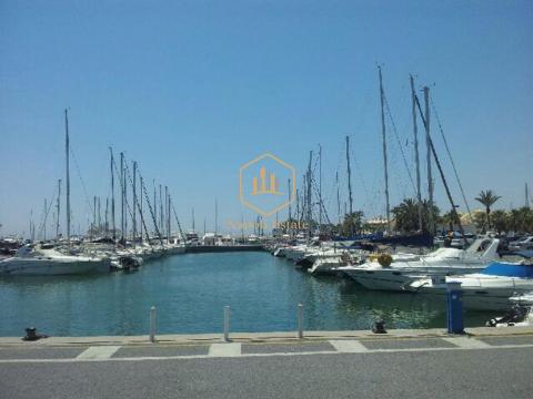 APARTAMENTO DE LUJO EN PUERTO MARINA · BENALMÁDENA COSTA